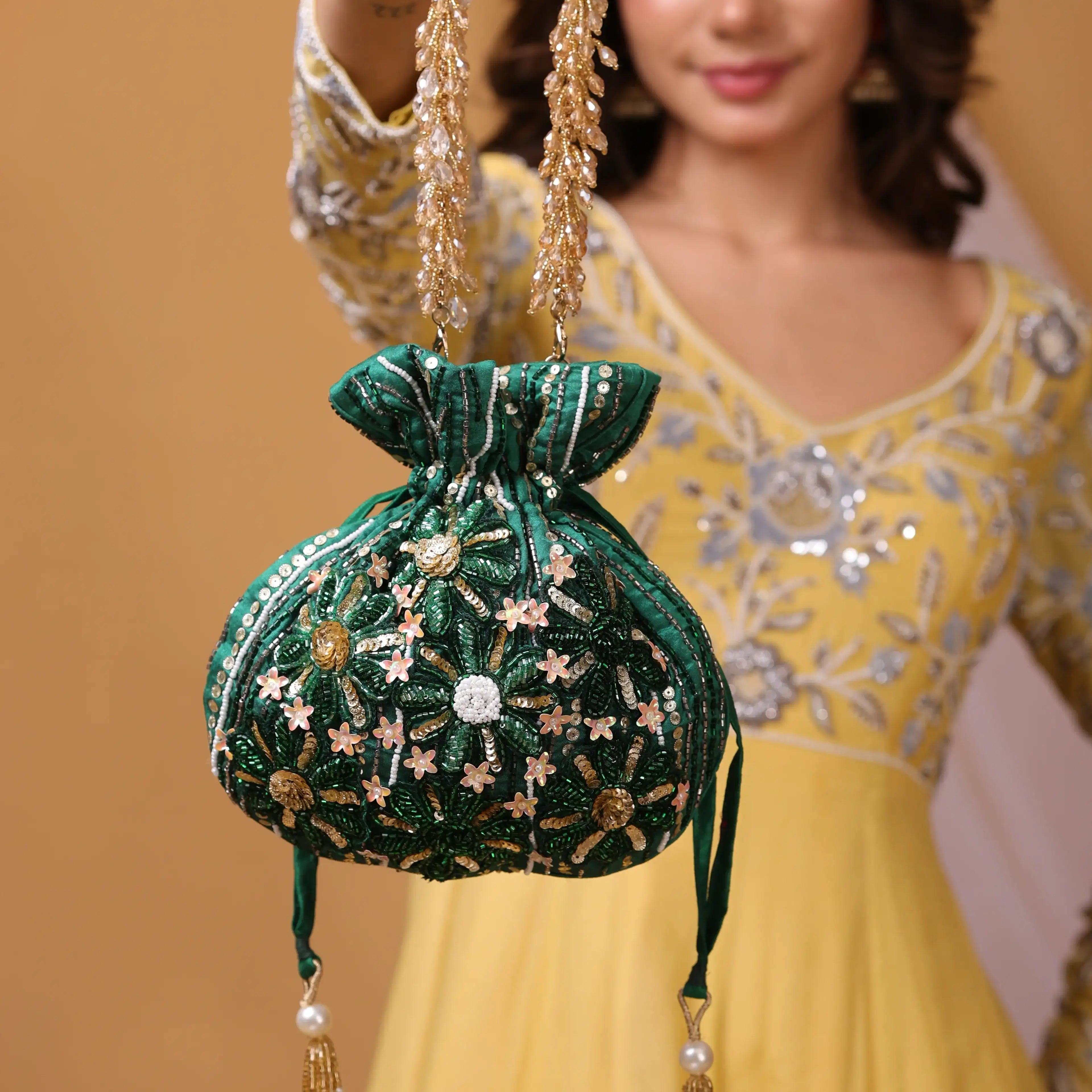 FIONA POTLI BAG