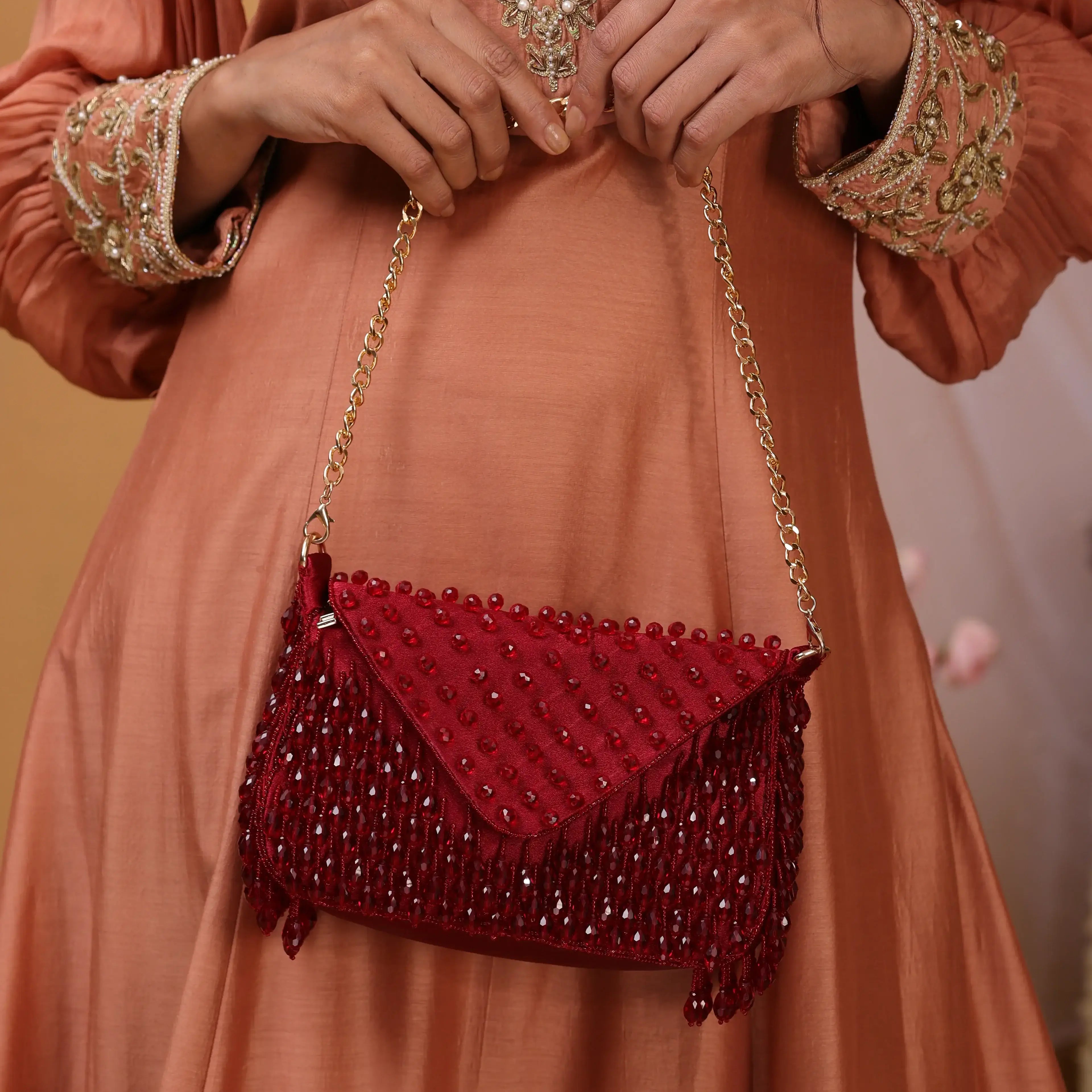 PRINCESS CRYSTAL CLUTCH BAG