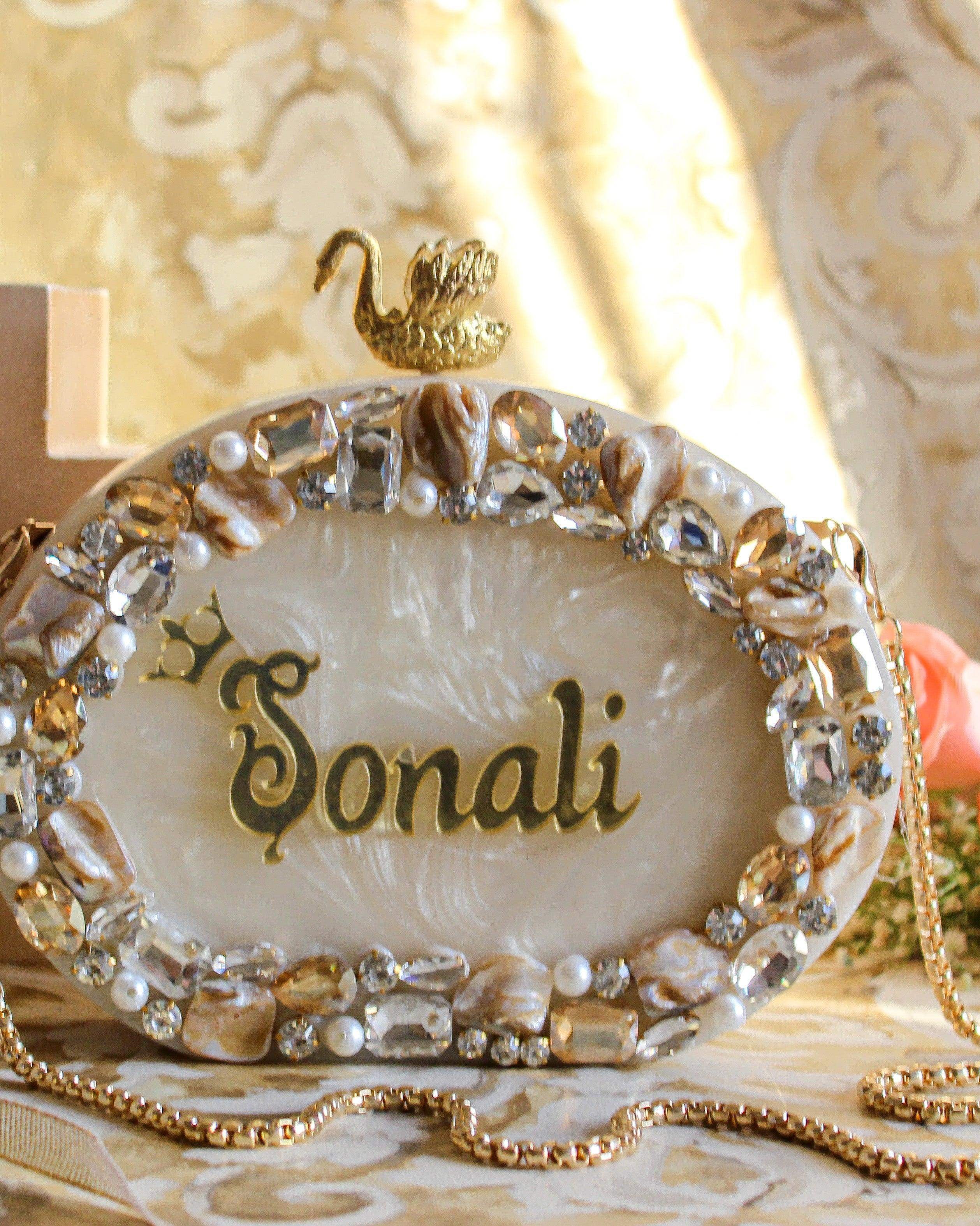 Customised Name clutch Beige - SUGARCRUSH