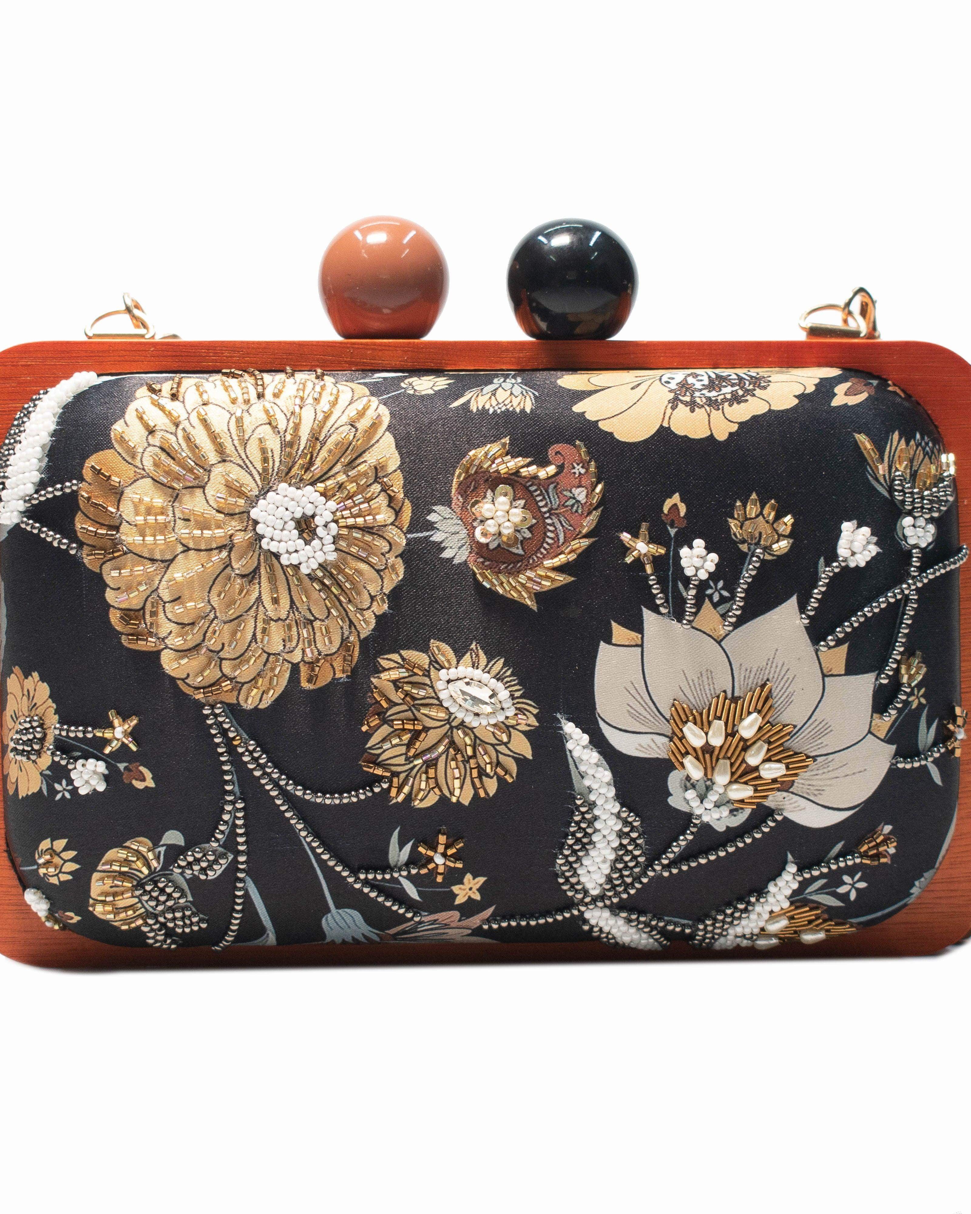 Sugarcrush Classic Clutch with Sling - SUGARCRUSH