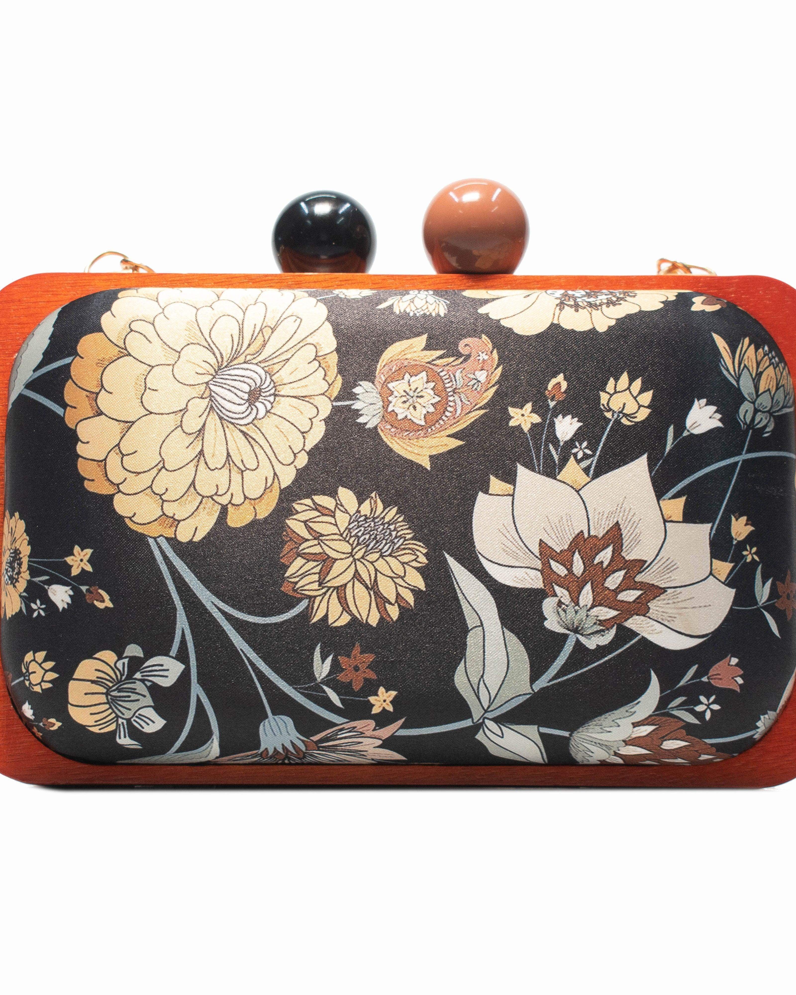 Sugarcrush Classic Clutch with Sling - SUGARCRUSH