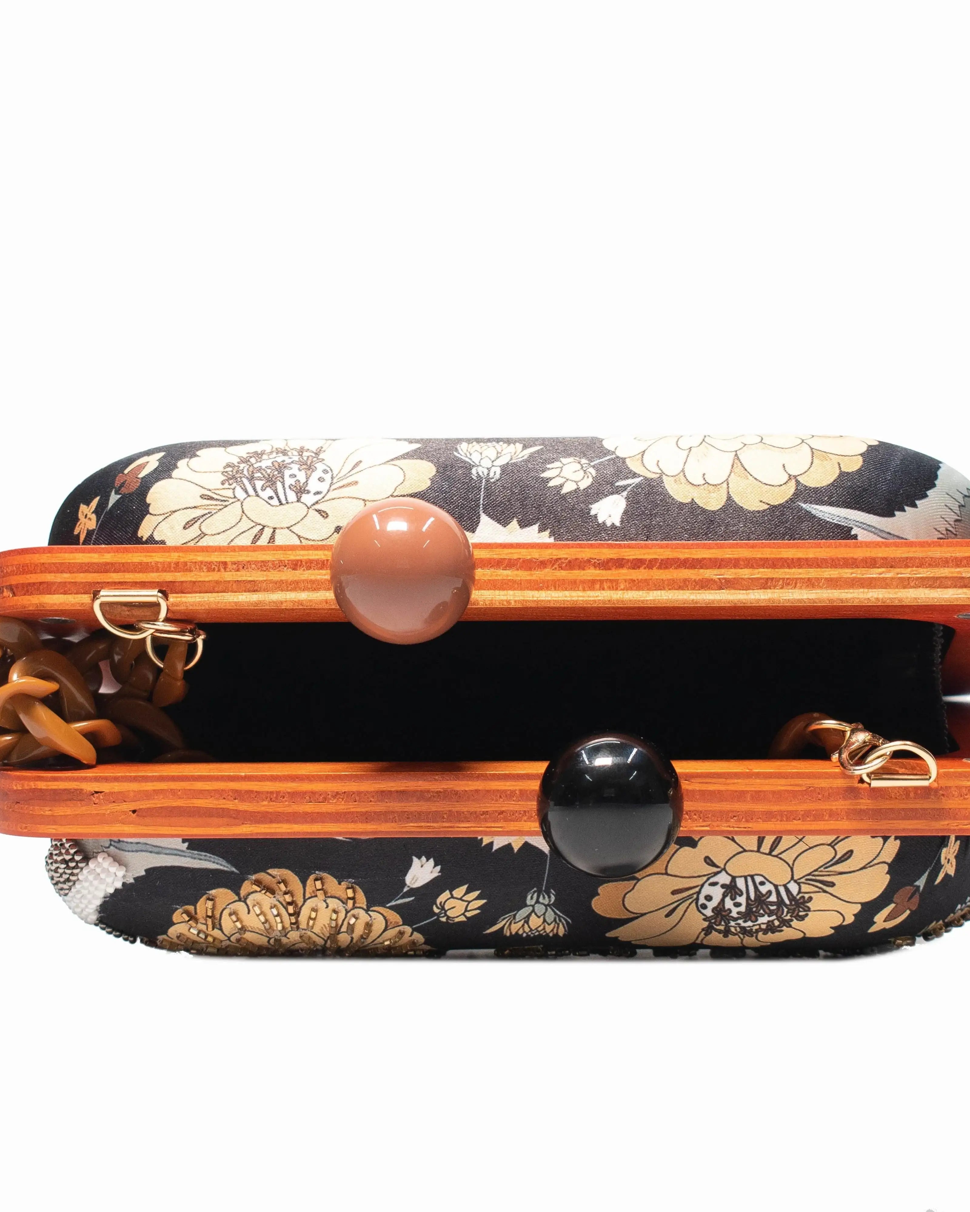 Sugarcrush Classic Clutch with Sling - SUGARCRUSH